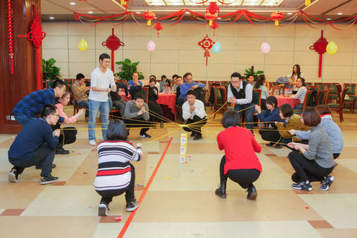 遇見春之聲 牽手今世緣 新華社民族品牌工程青年聯(lián)誼會在京舉行