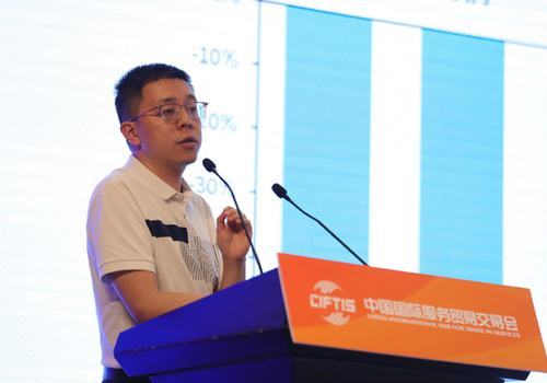 沃森生物國(guó)內(nèi)營(yíng)銷(xiāo)醫(yī)學(xué)市場(chǎng)部總監(jiān)楊虹偉：科學(xué)認(rèn)識(shí)疫苗在老年人疾病預(yù)防中的價(jià)值