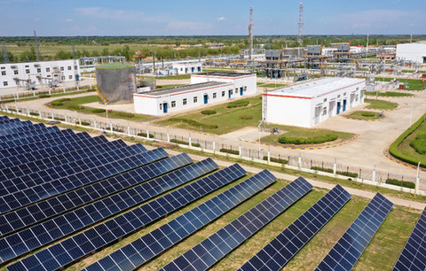 緊扣重點(diǎn)　更大力度布局戰(zhàn)略新興產(chǎn)業(yè)&mdash;&mdash;國(guó)有企業(yè)下半年發(fā)展動(dòng)向觀察