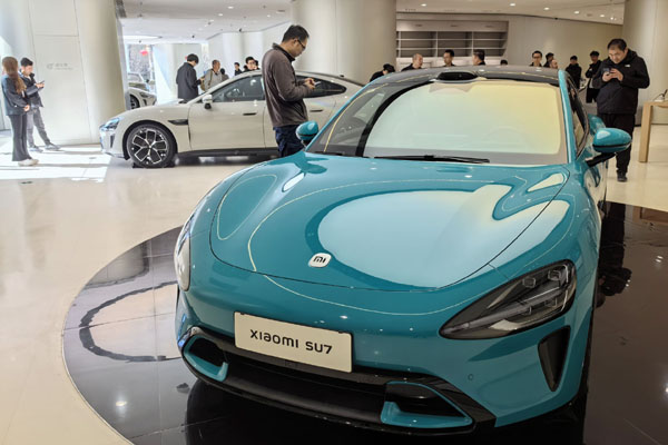 新能源汽車&ldquo;由大到強(qiáng)&rdquo;還要邁過幾道坎？