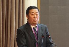 李鋒: 堅持&ldquo;科技創(chuàng)新、制度創(chuàng)新兩輪驅(qū)動&rdquo;